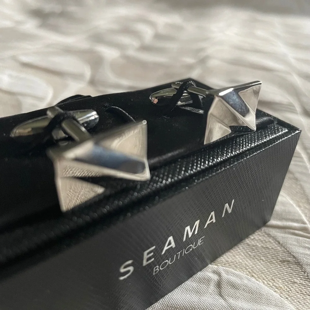 Seaman Boutique Mens Silver Pyramid Geometric 3D Cufflinks Boxed‎ Art Deco